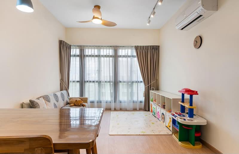 101A Bidadari Park Drive, 101A Bidadari Park Drive, 3 Bedrooms, 1,001 sqft, HDB Flat For Sale, by Lynn Teo, 500172010 - Living Room - PropertyGuru.com.sg