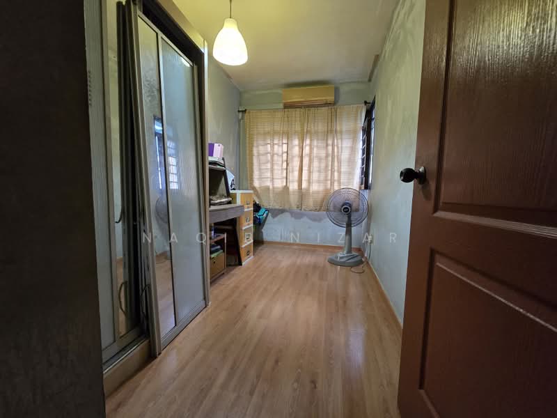 602 Jurong West Street 62, 602 Jurong West Street 62, 3 Bedrooms, 1,238 sqft, HDB Flat For Sale, by Naqib Nizar, 500172018 - Interior - PropertyGuru.com.sg