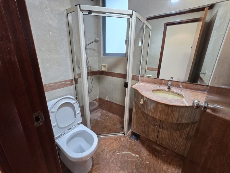 Springdale Condo, 45 Hindhede Walk, 3 Bedrooms, 1,130 sqft, Condominium For Rent, by Chia S M, 500172025 - Bathroom - PropertyGuru.com.sg