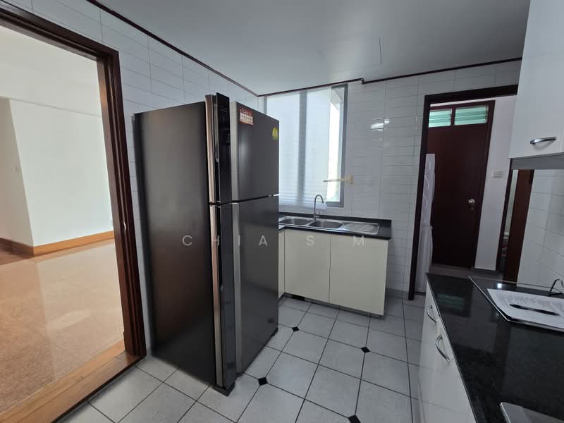 Springdale Condo, 45 Hindhede Walk, 3 Bedrooms, 1,130 sqft, Condominium For Rent, by Chia S M, 500172025 - PropertyGuru.com.sg
