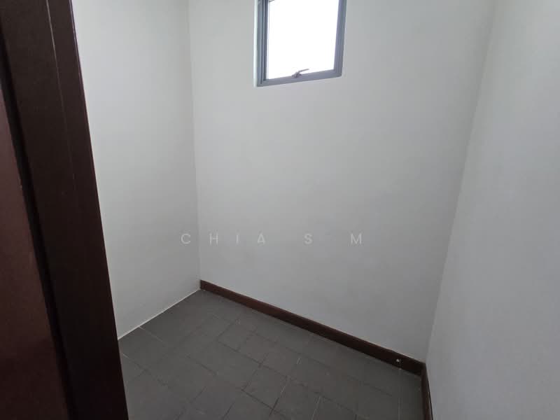 Springdale Condo, 45 Hindhede Walk, 3 Bedrooms, 1,130 sqft, Condominium For Rent, by Chia S M, 500172025 - PropertyGuru.com.sg
