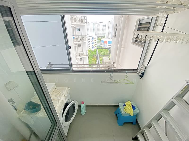 658A Punggol East, 658A Punggol East, 2 Bedrooms, 732 sqft, HDB Flat For Sale, by Eugene Chen, 500172028 - Balcony - PropertyGuru.com.sg