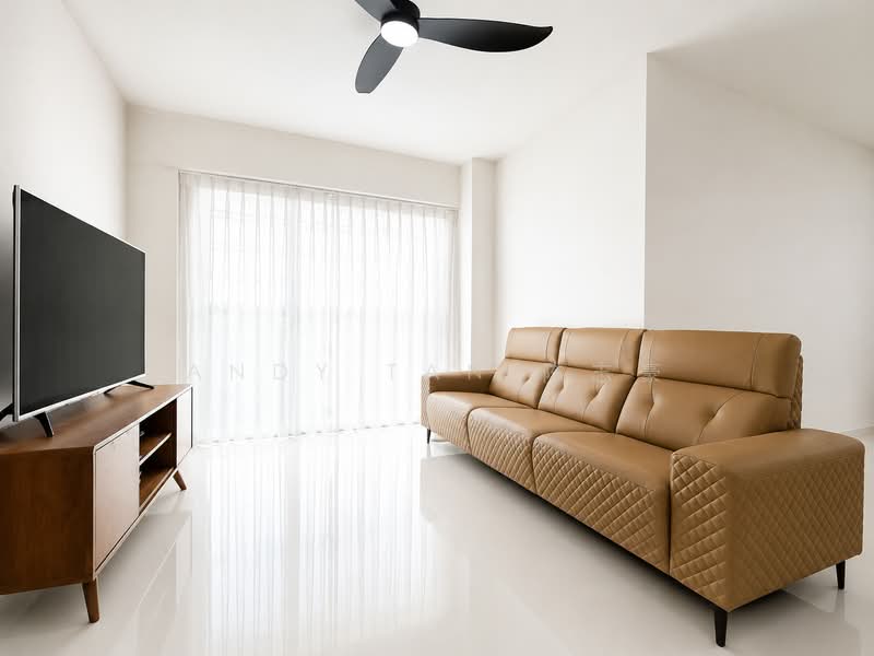 197B Punggol Field, 197B Punggol Field, 3 Bedrooms, 1,184 sqft, HDB Flat For Sale, by Andy Tan 陈志豪, 500172032 - Living Room - PropertyGuru.com.sg