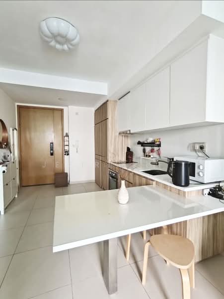 Nine Residences, Yishun Avenue 9, 2 Bedrooms, 710 sqft, Apartment For Rent, by Jeffrey Lee, 500172036 - Kitchen - PropertyGuru.com.sg