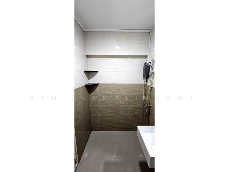 666 Woodlands Ring Road, 666 Woodlands Ring Road, Room Rental, 170 sqft, HDB Flat For Rent, by Ram (Ramalingam), 500172038 - Bathroom - PropertyGuru.com.sg