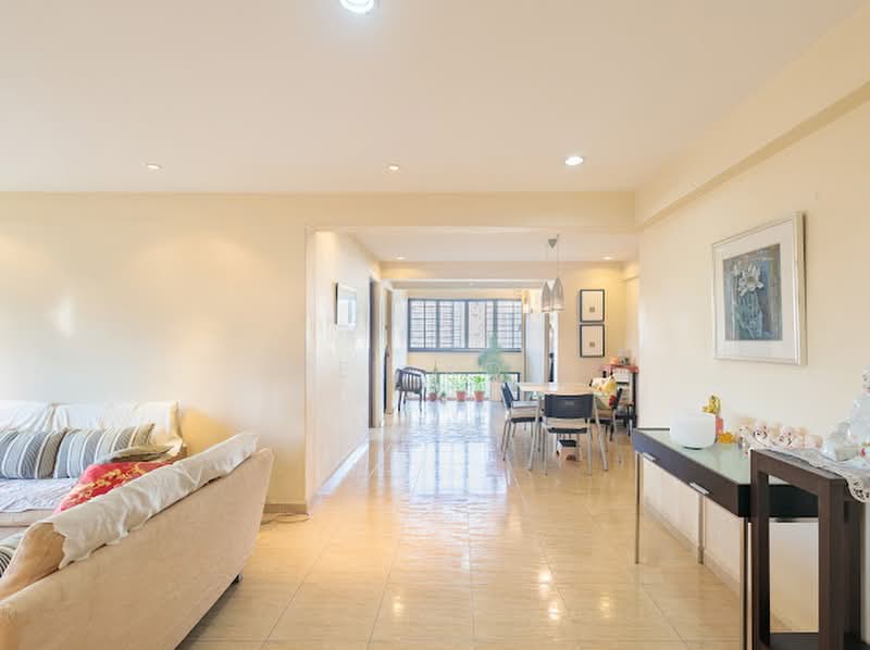 516 Bedok North Avenue 2, 516 Bedok North Avenue 2, 3 Bedrooms, 1,280 sqft, HDB Flat For Sale, by Zee Koh, 500172042 - Living Room - PropertyGuru.com.sg