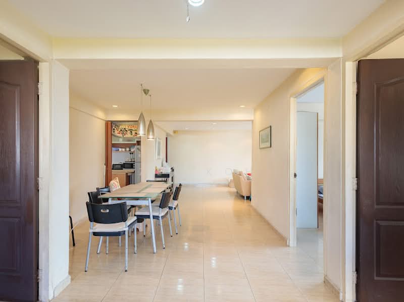 516 Bedok North Avenue 2, 516 Bedok North Avenue 2, 3 Bedrooms, 1,280 sqft, HDB Flat For Sale, by Zee Koh, 500172042 - Dining Room - PropertyGuru.com.sg
