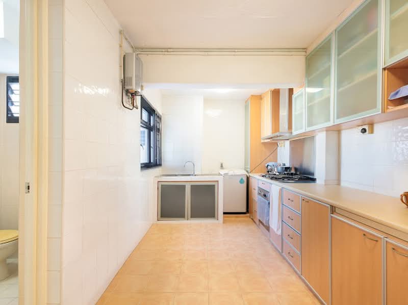 516 Bedok North Avenue 2, 516 Bedok North Avenue 2, 3 Bedrooms, 1,280 sqft, HDB Flat For Sale, by Zee Koh, 500172042 - Kitchen - PropertyGuru.com.sg