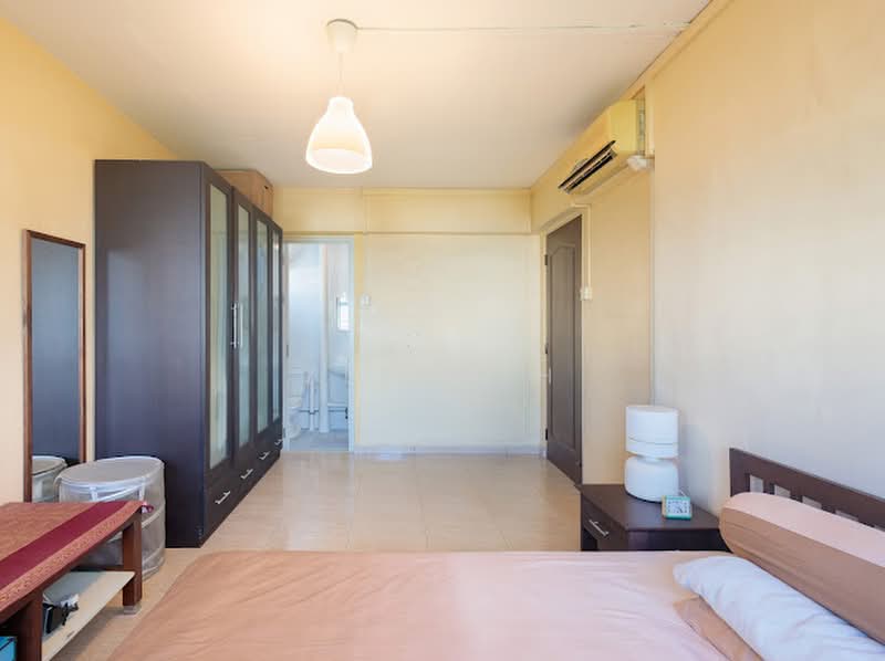 516 Bedok North Avenue 2, 516 Bedok North Avenue 2, 3 Bedrooms, 1,280 sqft, HDB Flat For Sale, by Zee Koh, 500172042 - Bedroom - PropertyGuru.com.sg