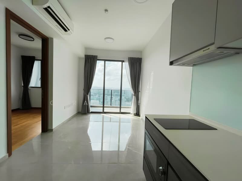 Stirling Residences, 21 Stirling Road, 2 Bedrooms, 506 sqft, Condominium For Sale, by Geraldine Koh, 500172043 - Living Room - PropertyGuru.com.sg