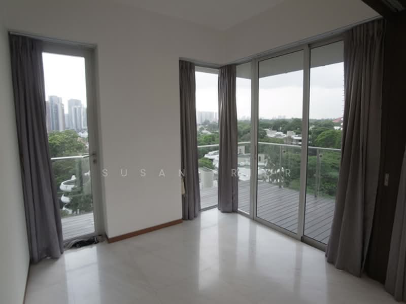 Divine Mercury, , 2 Bedrooms, 1,104 sqft, Condominium For Rent, by Susan Prior, 500172045 - Balcony - PropertyGuru.com.sg