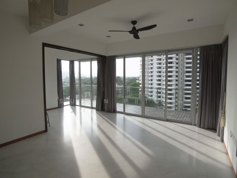 Divine Mercury, , 2 Bedrooms, 1,104 sqft, Condominium For Rent, by Susan Prior, 500172045 - Living Room - PropertyGuru.com.sg