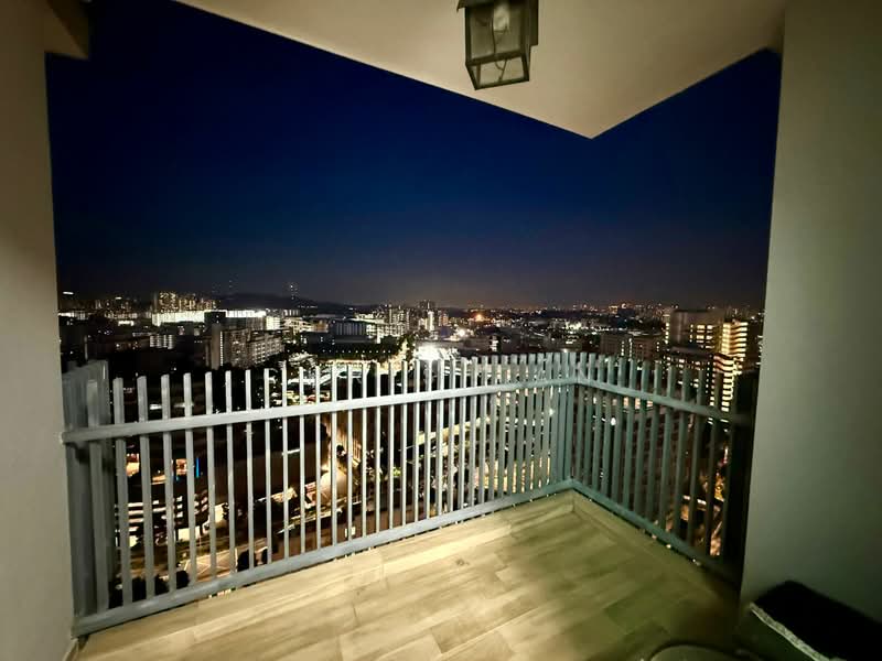 J Gateway, 2 Gateway Drive, 1 Bedroom, 474 sqft, Condominium For Rent, by Chris Tan, 500172056 - Balcony - PropertyGuru.com.sg