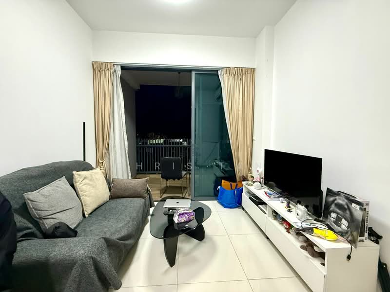 J Gateway, 2 Gateway Drive, 1 Bedroom, 474 sqft, Condominium For Rent, by Chris Tan, 500172056 - Living Room - PropertyGuru.com.sg