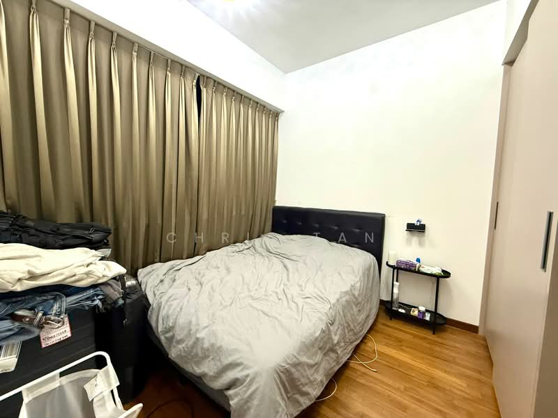 J Gateway, 2 Gateway Drive, 1 Bedroom, 474 sqft, Condominium For Rent, by Chris Tan, 500172056 - Bedroom - PropertyGuru.com.sg