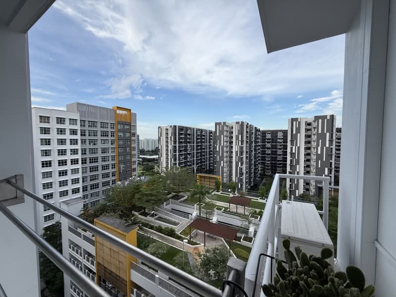 217C Compassvale Drive, 217C Compassvale Drive, 3 Bedrooms, 990 sqft, HDB Flat For Rent, by Fendy Lee, 500172066 - Exterior - PropertyGuru.com.sg