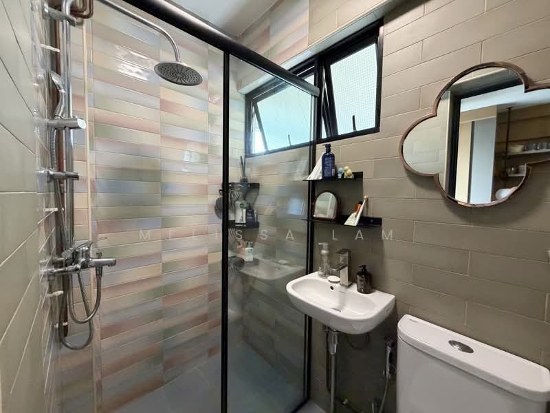 131 Bedok Reservoir Road, 131 Bedok Reservoir Road, 3 Bedrooms, 893 sqft, HDB Flat For Sale, by Melissa Lam, 500172073 - Bathroom - PropertyGuru.com.sg