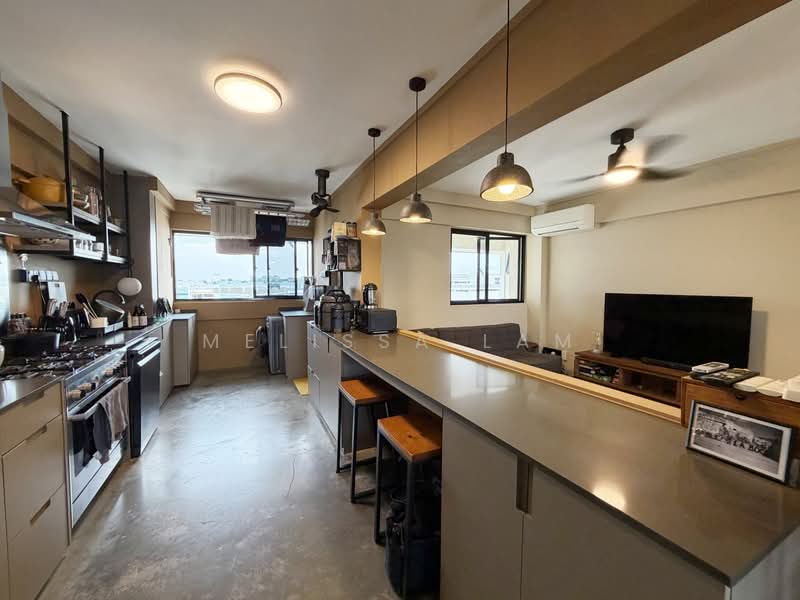 131 Bedok Reservoir Road, 131 Bedok Reservoir Road, 3 Bedrooms, 893 sqft, HDB Flat For Sale, by Melissa Lam, 500172073 - Kitchen - PropertyGuru.com.sg