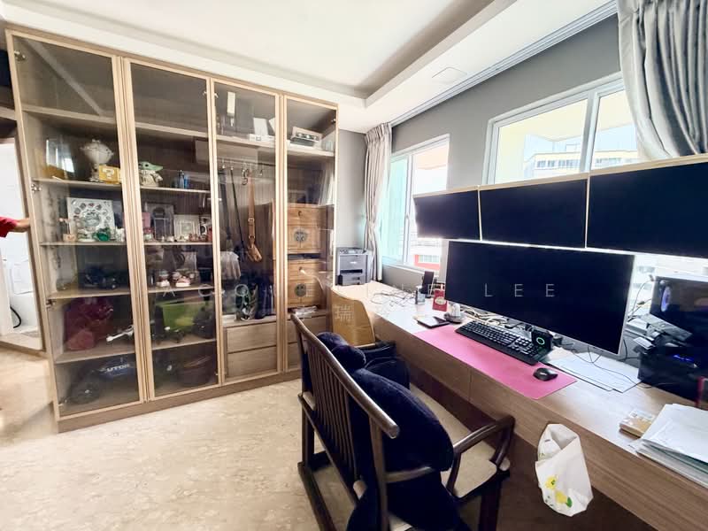 403 Bukit Batok West Avenue 7, 403 Bukit Batok West Avenue 7, 4 Bedrooms, 1,539 sqft, HDB Flat For Rent, by Jacqueline Lee 李瑞玲, 500172074 - Study - PropertyGuru.com.sg