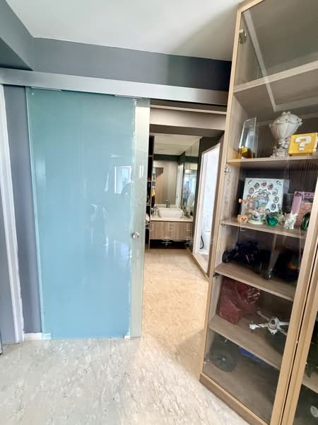 403 Bukit Batok West Avenue 7, 403 Bukit Batok West Avenue 7, 4 Bedrooms, 1,539 sqft, HDB Flat For Rent, by Jacqueline Lee 李瑞玲, 500172074 - Bathroom - PropertyGuru.com.sg