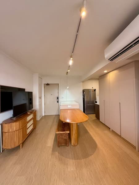 52 Cassia Crescent, 52 Cassia Crescent, 2 Bedrooms, 667 sqft, HDB Flat For Sale, by Claire C, 500172079 - Living Room - PropertyGuru.com.sg