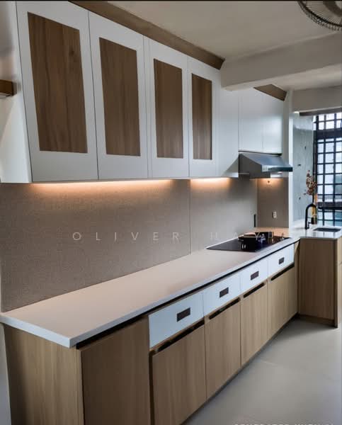 128 Lorong 1 Toa Payoh, 128 Lorong 1 Toa Payoh, Balestier / Toa Payoh, 2 Bedrooms, 721 sqft, HDB Flat For Sale, by Oliver Hay, 500172080 - Kitchen - PropertyGuru.com.sg