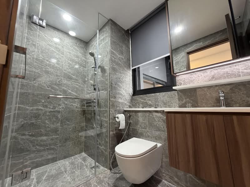 Lentor Modern, Lentor Central, 3 Bedrooms, 980 sqft, Condominium For Sale, by Javis Tan 陈松伟, 500172090 - Bathroom - PropertyGuru.com.sg