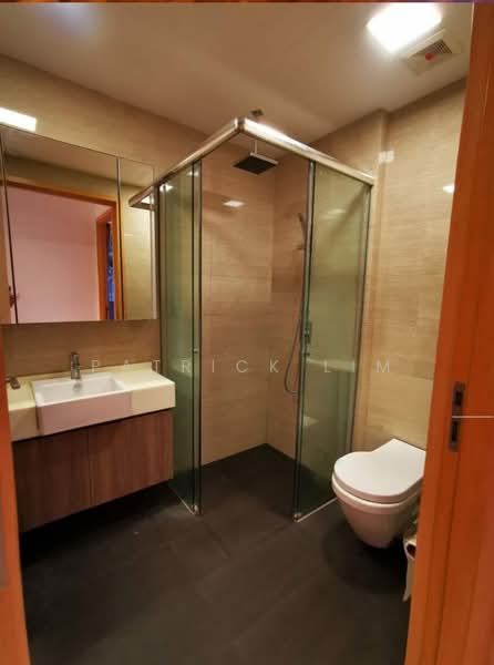Casa Cambio, 11 Lim Tua Tow Road, 2 Bedrooms, 560 sqft, Condominium For Rent, by Patrick Lim, 500172095 - Hotel Style Bathroom - PropertyGuru.com.sg