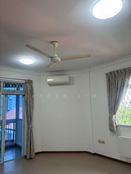 Jalan hikayat, Jalan Hikayat, Room Rental, 130 sqft, Semi-Detached House For Rent, by Jaden Lim, 500172099 - Balcony - PropertyGuru.com.sg