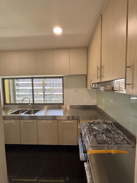 The Abode at Devonshire, 9 Devonshire Road, 3 Bedrooms, 2,723 sqft, Condominium For Sale, by Jarrett Kwek, 500172109 - Kitchen - PropertyGuru.com.sg