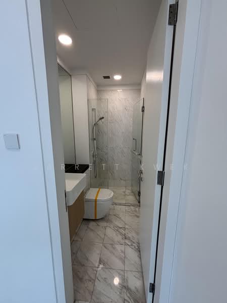 The Abode at Devonshire, 9 Devonshire Road, 3 Bedrooms, 2,723 sqft, Condominium For Sale, by Jarrett Kwek, 500172109 - Bathroom - PropertyGuru.com.sg