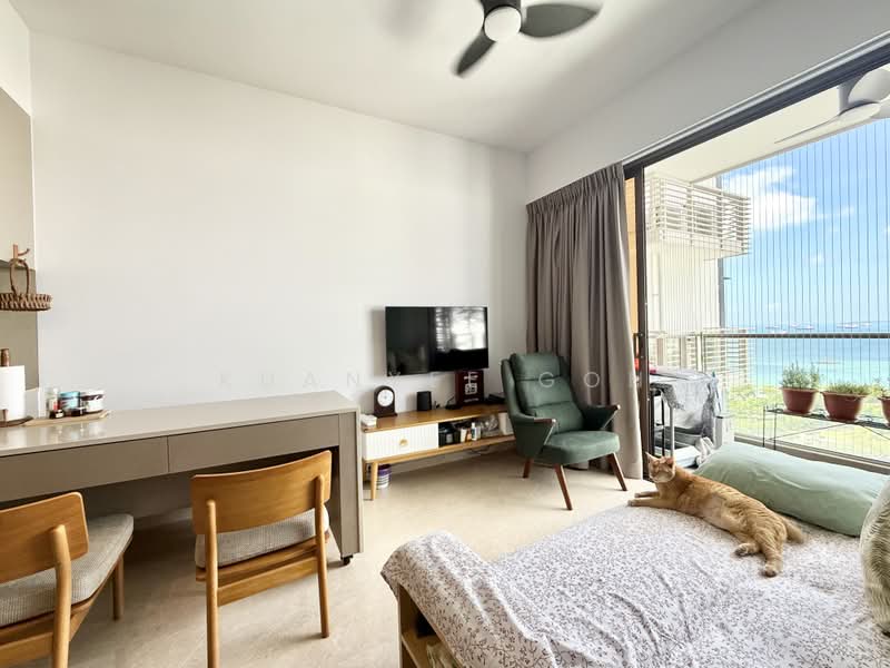 Seaside Residences, 18 Siglap Link, 1 Bedroom, 592 sqft, Apartment For Sale, by Kuanyee Goh, 500172110 - Living Room - PropertyGuru.com.sg
