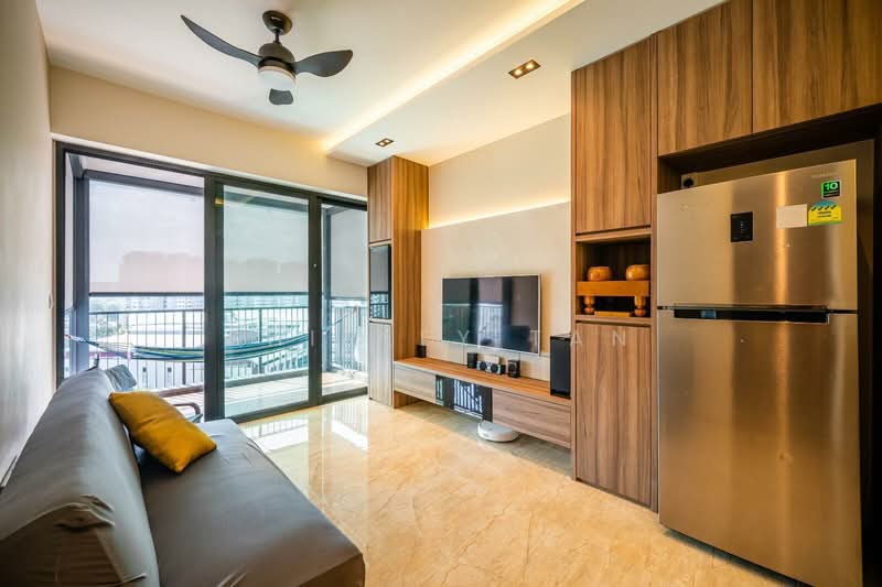 Kingsford Waterbay, 84 Upper Serangoon View, 3 Bedrooms, 861 sqft, Condominium For Sale, by Shirley Tan, 500172112 - Living Room - PropertyGuru.com.sg