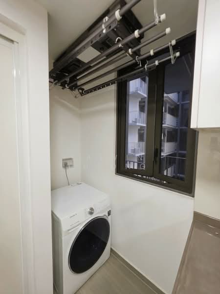 Rivercove Residences EC, 20 Anchorvale Ln, 3 Bedrooms, 958 sqft, Condominium For Sale, by Calvin Cheong, 500172116 - Yard - PropertyGuru.com.sg