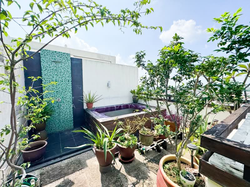 Grosvenor View, 1 Lengkong Empat, 1 Bedroom, 1,292 sqft, Condominium For Sale, by Jay Loy 黎仕緯, 500172117 - Exterior - PropertyGuru.com.sg