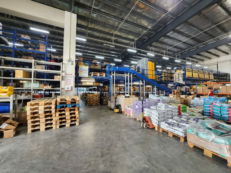Wave 9, 71 Woodlands Industrial Park E9, 12,000 sqft, Factory / Workshop (B2) For Rent, by TJ Choo 朱芸苇, 500172120 - CommercialGuru.com.sg