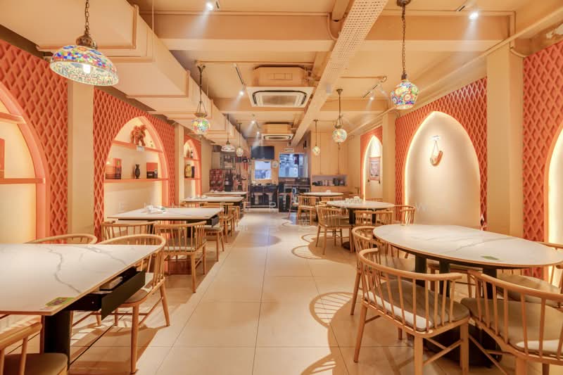 Boat Quay Conservation Shophouse, Direct River Facing! F&B, 999-yrs Tenure, Boat Quay, 4,000 sqft, Shop / Shophouse For Sale, by Jennifer Tan WL 陈慧莲, 500172123 - Dining Room - CommercialGuru.com.sg