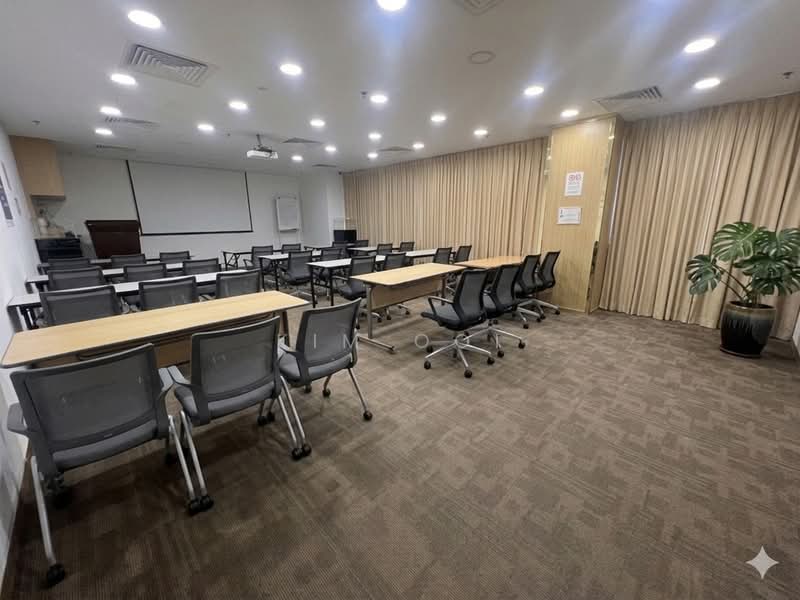 Chinatown Point, 133 New Bridge Road, 2,346 sqft, Office For Sale, by Kim Ooi, 500172133 - Interior - CommercialGuru.com.sg