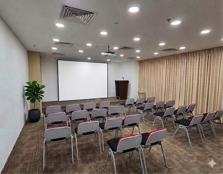 Chinatown Point, 133 New Bridge Road, 2,346 sqft, Office For Sale, by Kim Ooi, 500172133 - Interior - CommercialGuru.com.sg