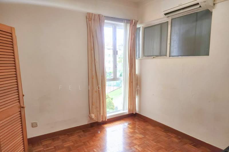Bullion Park, 160 Lentor Loop, Room Rental, 120 sqft, Condominium For Rent, by Felicia Ang, 500172143 - Bedroom - PropertyGuru.com.sg