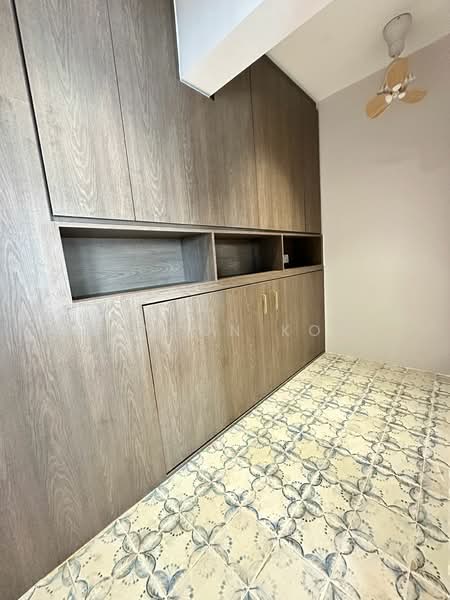Townhouse Apartments, 139 Cavenagh Road, 4 Bedrooms, 2,142 sqft, Apartment For Sale, by Benson Koh, 500172154 - Interior - PropertyGuru.com.sg