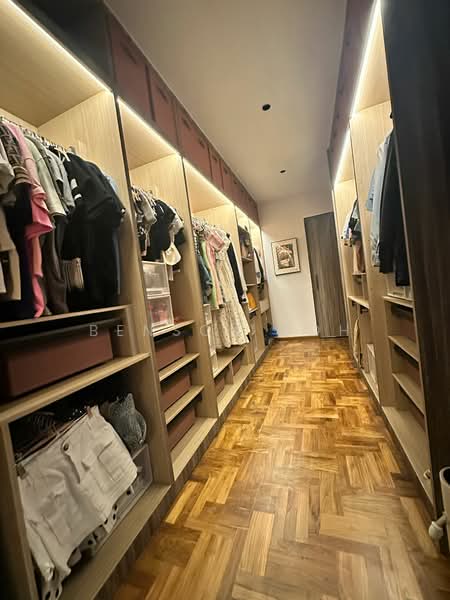 Townhouse Apartments, 139 Cavenagh Road, 4 Bedrooms, 2,142 sqft, Apartment For Sale, by Benson Koh, 500172154 - Interior - PropertyGuru.com.sg