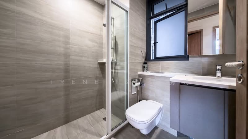 Hundred Palms Residences, 272 Yio Chu Kang Road, 3 Bedrooms, 883 sqft, Executive Condominium For Sale, by Irene TSL 陈秀玲, 500172159 - Bathroom - PropertyGuru.com.sg