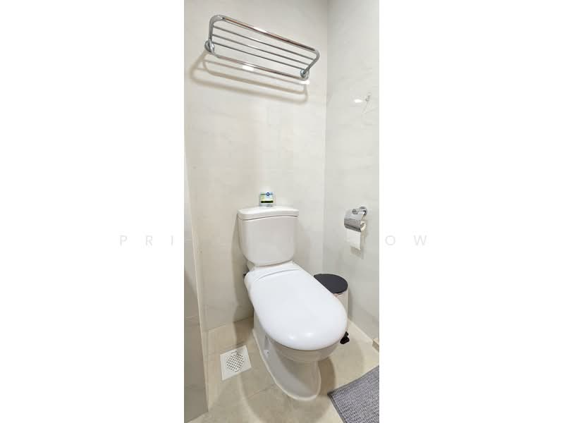 Blue Horizon, 21 West Coast Crescent, Room Rental, 150 sqft, Condominium For Rent, by Priscilla Low, 500172162 - Bathroom - PropertyGuru.com.sg