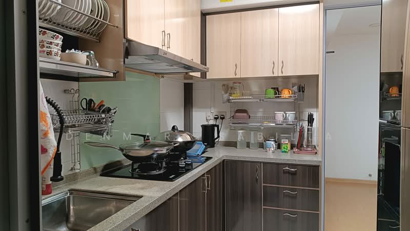 522A Tampines Central 7, 522A Tampines Central 7, 2 Bedrooms, 721 sqft, HDB Flat For Rent, by Denmarc Sabilla, 500172170 - Kitchen - PropertyGuru.com.sg