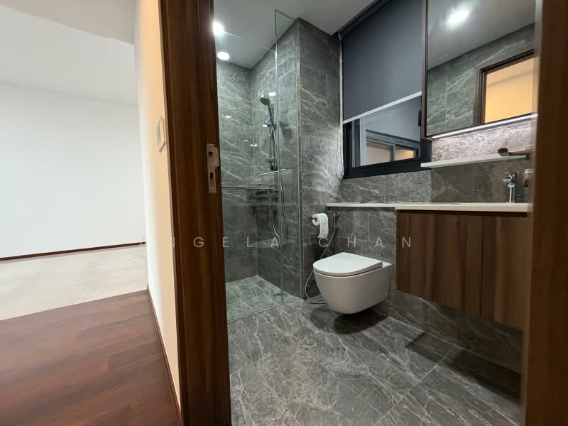 Lentor Modern, 7 Lentor Central, 3 Bedrooms, 980 sqft, Condominium For Sale, by Angela Chan, 500172171 - Bathroom - PropertyGuru.com.sg