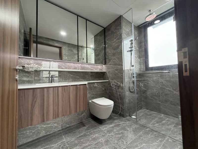 Lentor Modern, 7 Lentor Central, 3 Bedrooms, 980 sqft, Condominium For Sale, by Angela Chan, 500172171 - Bathroom - PropertyGuru.com.sg