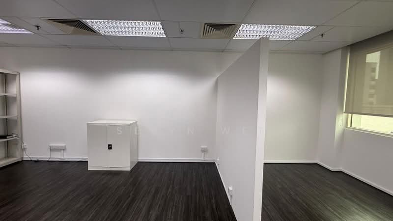 Burlington Square, 175A Bencoolen Street, 570 sqft, Office For Sale, by Seryn Wee, 500172179 - CommercialGuru.com.sg