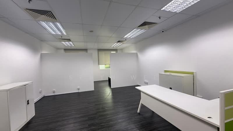 Burlington Square, 175A Bencoolen Street, 570 sqft, Office For Sale, by Seryn Wee, 500172179 - CommercialGuru.com.sg