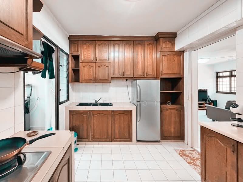 437 Fajar Road, 437 Fajar Road, 3 Bedrooms, 1,076 sqft, HDB Flat For Sale, by Kayla Wong, 500172199 - Kitchen - PropertyGuru.com.sg